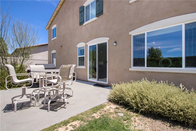 36067 Roaring Fork Drive, Winchester CA: https://media.crmls.org/medias/9cfa663c-c201-4067-ace1-b10065974686.jpg