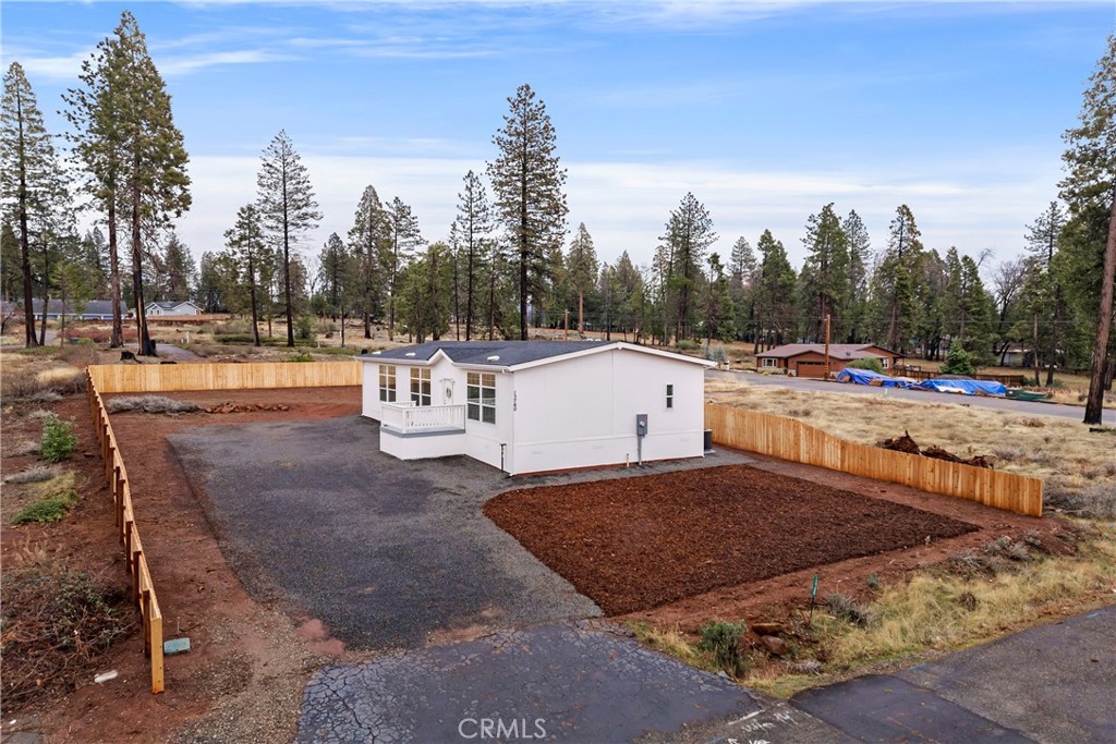 13760 Finch Court