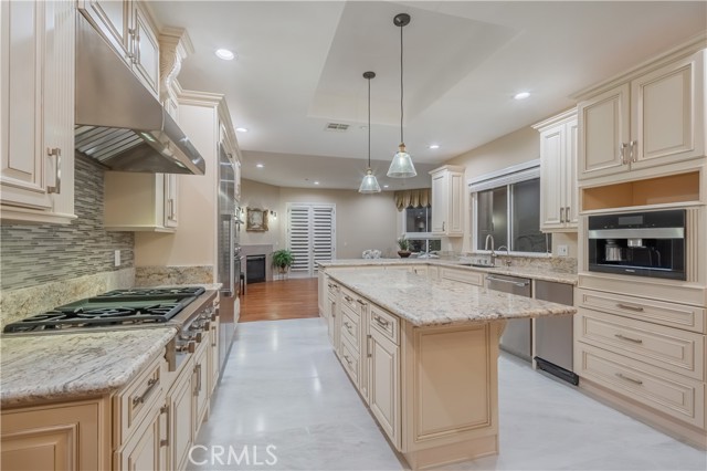 3499 Viewfield Avenue, Hacienda Heights CA: https://media.crmls.org/medias/9cfcf7dc-072a-4456-9979-cdd0f194310d.jpg