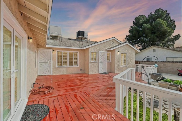 Detail Gallery Image 15 of 24 For 1202 W Lancaster Bld, Lancaster,  CA 93534 - 3 Beds | 2 Baths