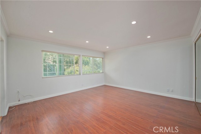 5819 Fairhaven Avenue, Woodland Hills CA: https://media.crmls.org/medias/9cfeb604-41e6-4dea-a17f-a326a0d79b7d.jpg