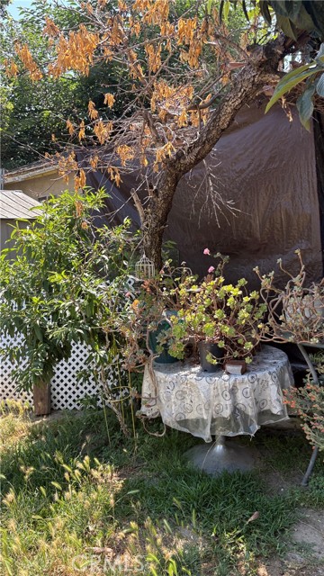 132 W 80th Street, Los Angeles CA: https://media.crmls.org/medias/9cfec718-0073-41f0-bb48-ed585bdc4696.jpg