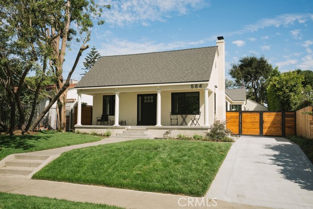 Detail Gallery Image 8 of 67 For 584 N Plymouth Bld, Los Angeles,  CA 90004 - 4 Beds | 2/1 Baths