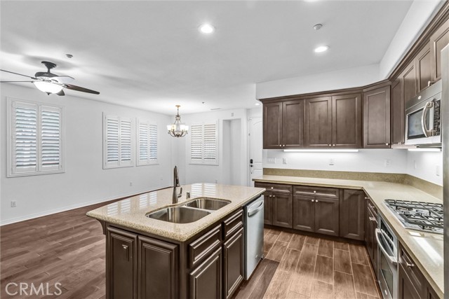 Detail Gallery Image 7 of 19 For 37 Playa #H,  Aliso Viejo,  CA 92656 - 3 Beds | 2/1 Baths