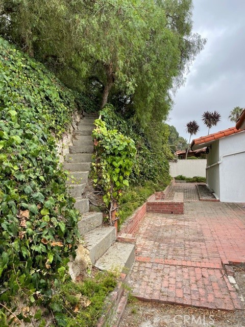 2220 Via Fernandez, Palos Verdes Estates, California 90274, 3 Bedrooms Bedrooms, ,2 BathroomsBathrooms,Residential,Sold,Via Fernandez,PV21186067