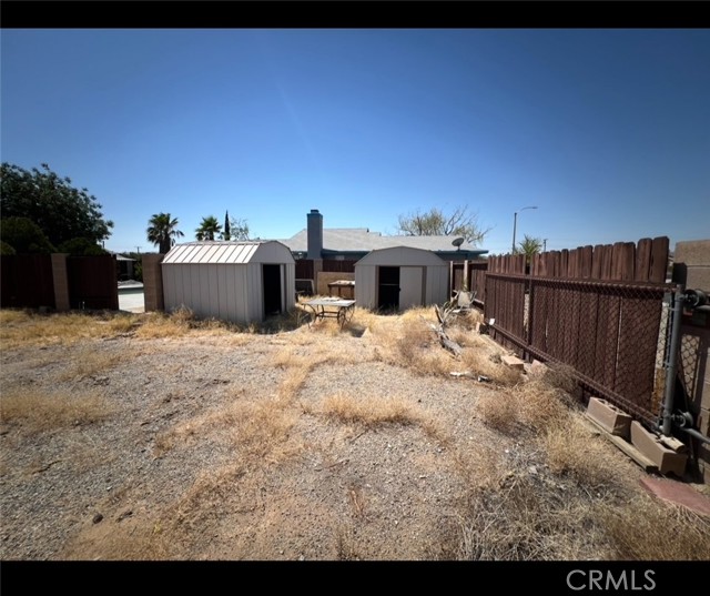 432 Vista Street, Ridgecrest CA: https://media.crmls.org/medias/9d00ca76-4137-42ec-9b2f-8f821bda78fa.jpg