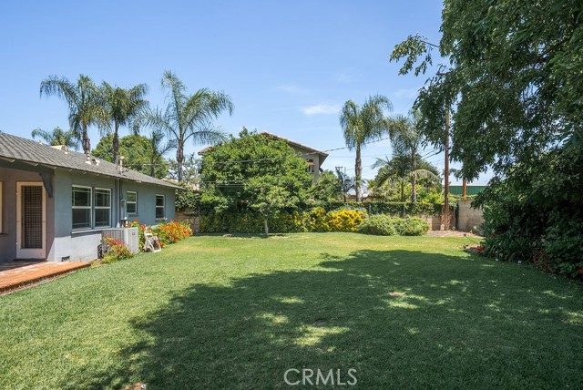 Detail Gallery Image 37 of 44 For 338 S La Serena Dr, West Covina,  CA 91791 - 4 Beds | 4/1 Baths