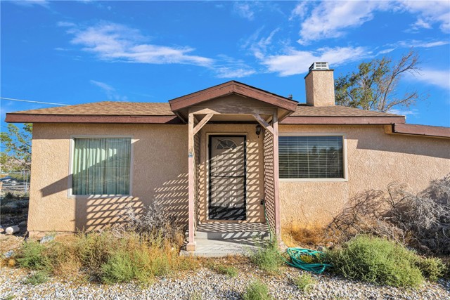 Detail Gallery Image 3 of 43 For 9405 Mesa Rd, Lucerne Valley,  CA 92356 - 2 Beds | 2 Baths