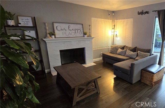 Detail Gallery Image 12 of 15 For 12909 Fontainebleau Dr, Moreno Valley,  CA 92555 - 3 Beds | 2/1 Baths