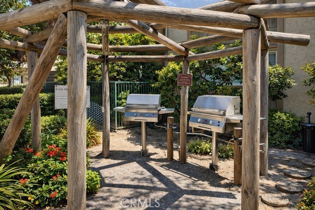 Detail Gallery Image 9 of 11 For 3050 S Bristol St #53,  Santa Ana,  CA 92704 - 1 Beds | 1 Baths