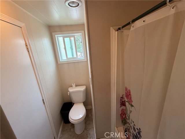 12700 Elliott Avenue, El Monte CA: https://media.crmls.org/medias/9d040ac0-293b-4d8d-a94d-d54950085e69.jpg