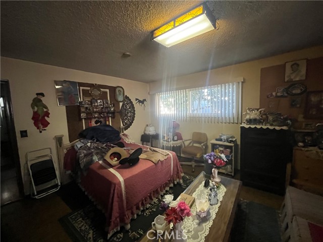 10842 Pine Street, Los Alamitos CA: https://media.crmls.org/medias/9d04a629-aaad-42a2-8ea8-15fe13711f52.jpg
