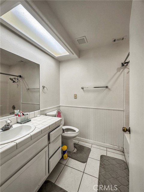 Detail Gallery Image 14 of 22 For 9952 Hemlock Ave, Hesperia,  CA 92345 - 4 Beds | 2 Baths