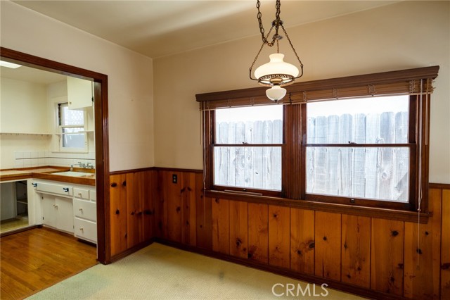 Formal Dining with Wonderful Lighting Formal Dining with Wonderful Lighting