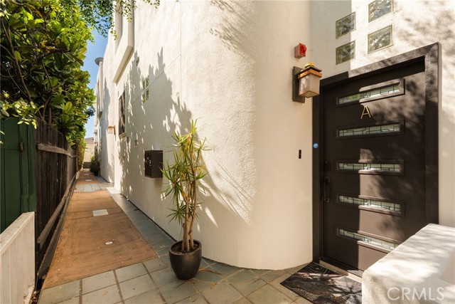 Detail Gallery Image 31 of 31 For 610 9th St a,  Hermosa Beach,  CA 90254 - 3 Beds | 2/1 Baths