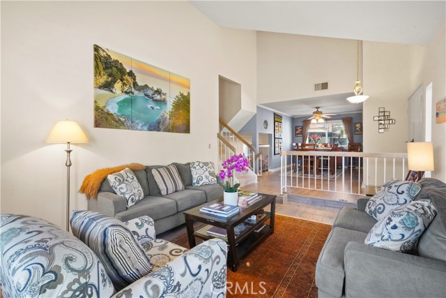 485 Wedgewood Court, Duarte CA: https://media.crmls.org/medias/9d078ca7-3d36-43d9-a117-c91a1ad6ffa4.jpg