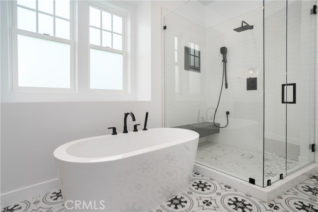 Primary Bathroom - Soaking Tub