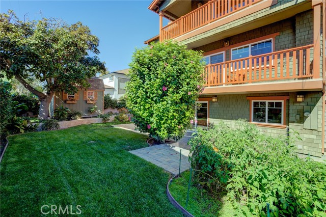 1219 Irena Avenue, Redondo Beach, California 90277, 5 Bedrooms Bedrooms, ,5 BathroomsBathrooms,Residential,Sold,Irena,SB21226617