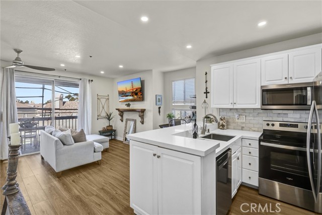 Detail Gallery Image 5 of 30 For 20301 Bluffside, Huntington Beach,  CA 92646 - 0 Beds | 1 Baths