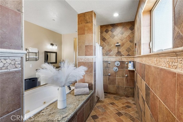 Detail Gallery Image 13 of 25 For 7332 Cygnet Rd, Phelan,  CA 92371 - 4 Beds | 3/1 Baths