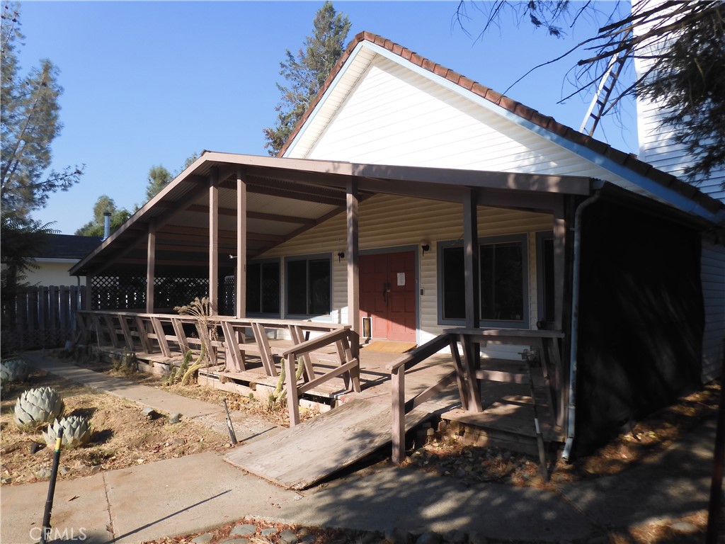 17216 Cedar Way