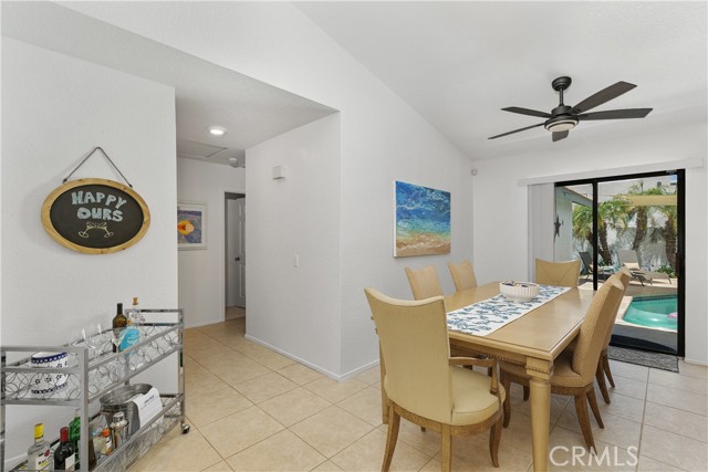 78680 Saguaro Road, La Quinta CA: https://media.crmls.org/medias/9d09b66b-ae82-4f3f-990e-8b520997810e.jpg