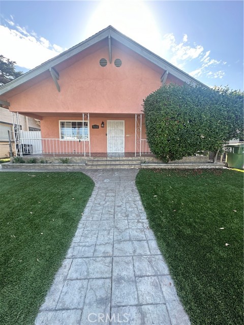 5171 Wilton Place, Los Angeles, California 90062, 2 Bedrooms Bedrooms, ,1 BathroomBathrooms,Single Family Residence,For Sale,Wilton,CV24146494