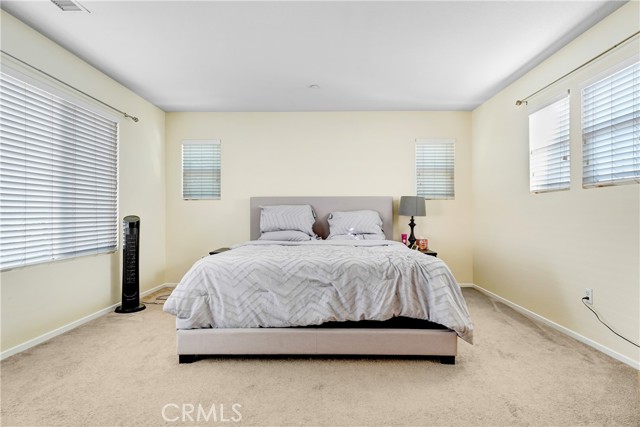 Detail Gallery Image 29 of 38 For 13223 Norfolk Ct, Moorpark,  CA 93021 - 3 Beds | 2/1 Baths