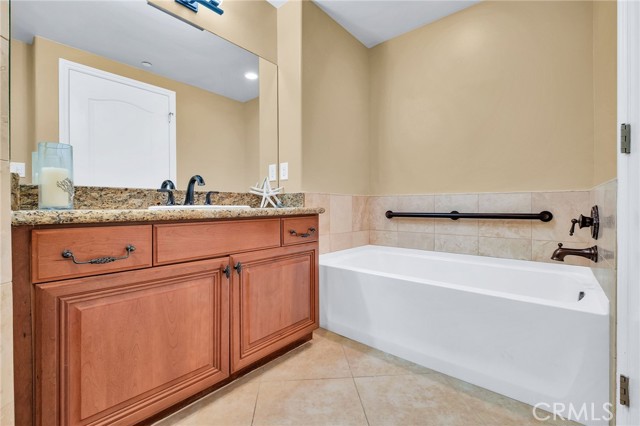 Detail Gallery Image 9 of 43 For 901 Deep Valley #104,  Rolling Hills Estates,  CA 90274 - 2 Beds | 2 Baths