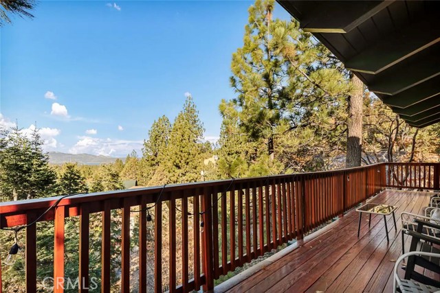 Detail Gallery Image 5 of 70 For 43897 Yosemite Drive, Big Bear Lake,  CA 92315 - 4 Beds | 2 Baths