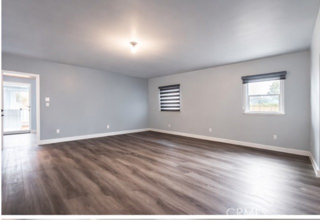 Detail Gallery Image 2 of 17 For 127 S Townsend, Los Angeles,  CA 90063 - 3 Beds | 2 Baths