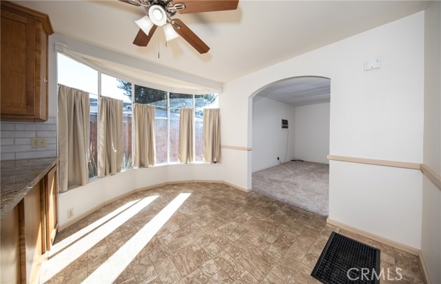 Detail Gallery Image 10 of 19 For 767 W George St, Banning,  CA 92220 - 2 Beds | 1 Baths