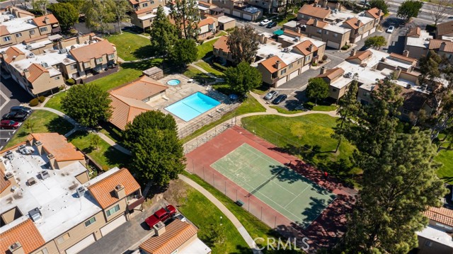 9341 Shadowood Drive, Montclair CA: https://media.crmls.org/medias/9d0e4b5c-465b-4c31-b88c-c54291c06b68.jpg
