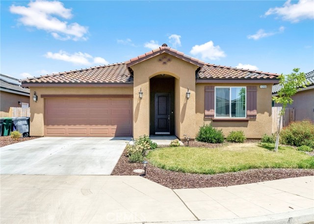 1206 Bristlecone Drive, Madera CA: https://media.crmls.org/medias/9d0e6bcb-d466-4aaf-a707-14864f6babf5.jpg