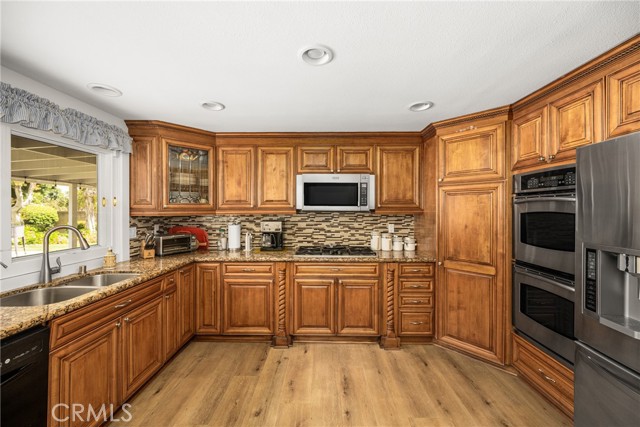 property-img