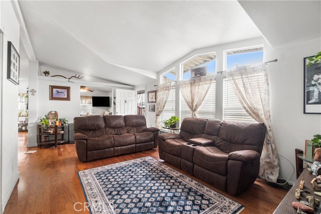 Detail Gallery Image 7 of 44 For 1501 Palos Verdes Drive North #64,  Harbor City,  CA 90710 - 3 Beds | 2 Baths