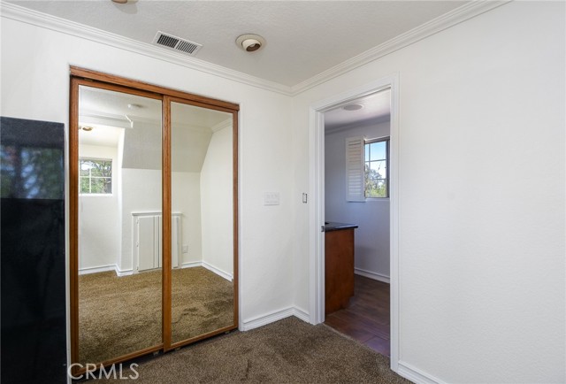 36055 Maddalena Road, Winchester CA: https://media.crmls.org/medias/9d0f48fb-1eab-47c3-93c5-70e9386f7499.jpg
