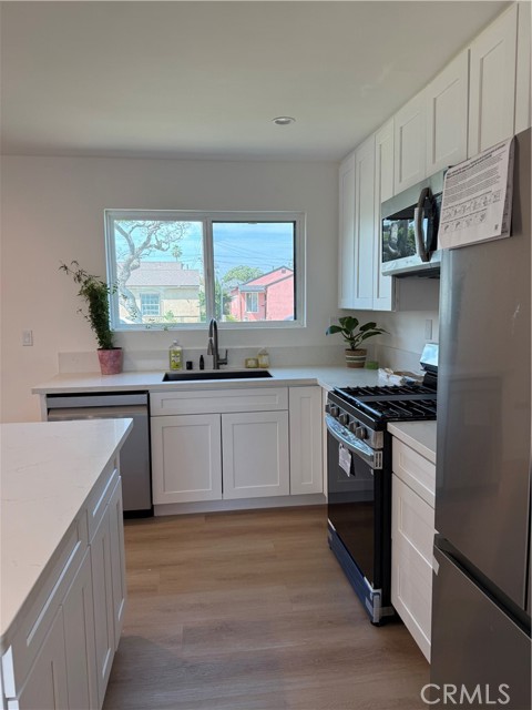 Detail Gallery Image 11 of 23 For 14102 S Parmelee, Compton,  CA 90222 - 3 Beds | 1 Baths