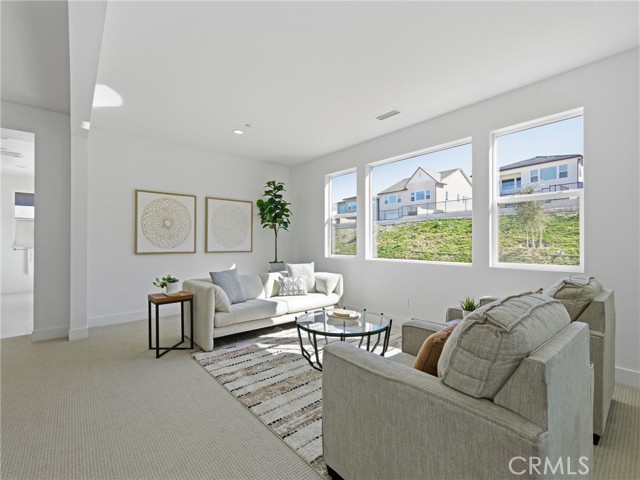 27627 Juniper Lane, Valencia CA: https://media.crmls.org/medias/9d0fe780-f0d3-4c43-94bd-9403b59d9f86.jpg