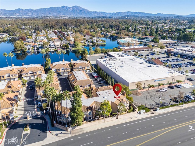 Detail Gallery Image 22 of 26 For 22845 Orchid Creek, Lake Forest,  CA 92630 - 2 Beds | 2 Baths