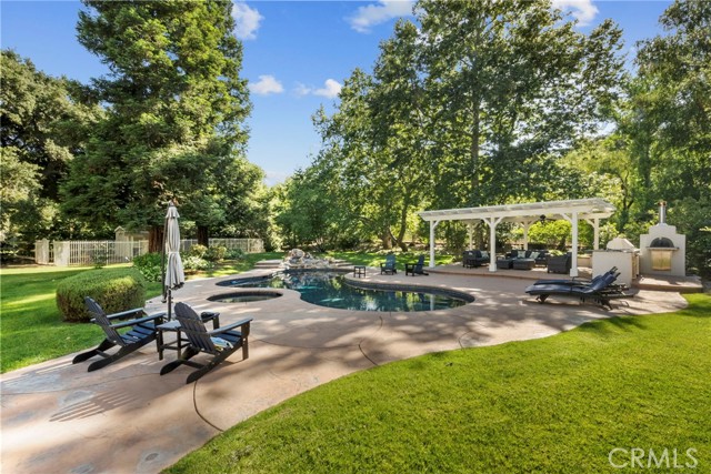 26675 MacMillan Ranch Road, Canyon Country CA: https://media.crmls.org/medias/9d103160-af33-4d5c-b7ad-89b8e189b0a9.jpg