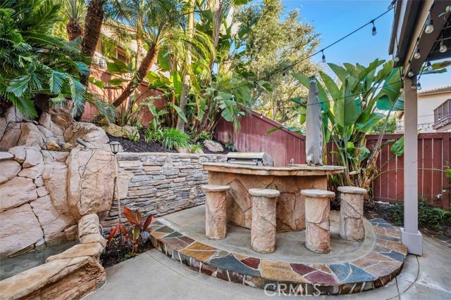 Image 34 of 57 For 30 Acanthus  