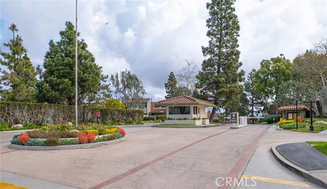 33 Oaktree Lane, Rolling Hills Estates, California 90274, 2 Bedrooms Bedrooms, ,3 BathroomsBathrooms,Residential,Sold,Oaktree,OC22217896
