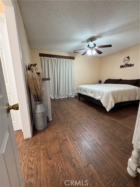Detail Gallery Image 8 of 14 For 15762 Orchid Ave, Fontana,  CA 92335 - 3 Beds | 2 Baths