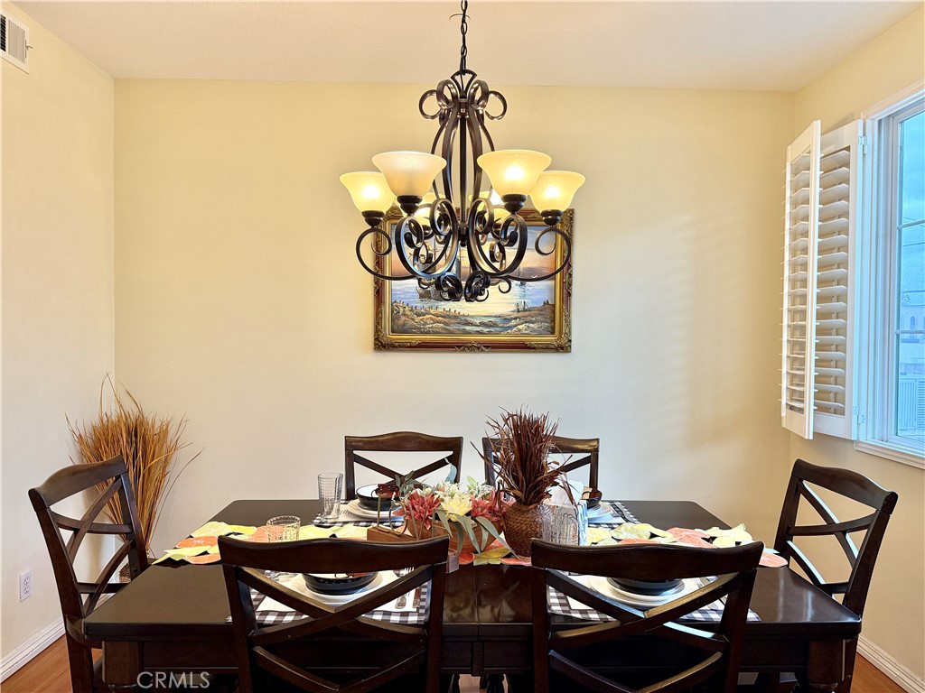 MLS #OC25256183 image #13