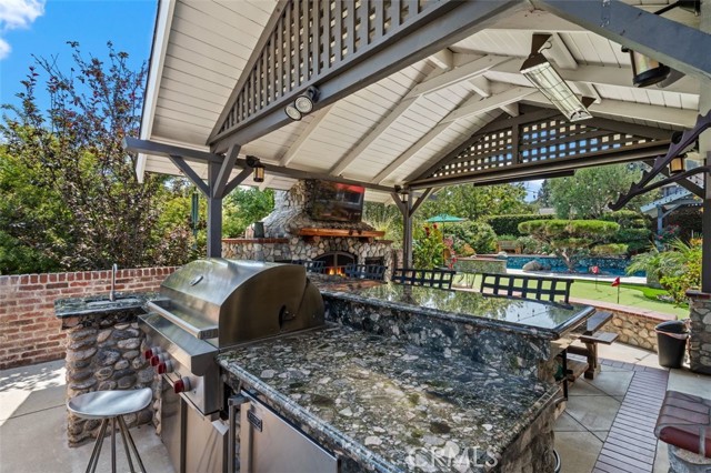 357 N Mayflower Avenue, Monrovia CA: https://media.crmls.org/medias/9d13c82c-1eb1-464e-9d9c-5159aed62144.jpg