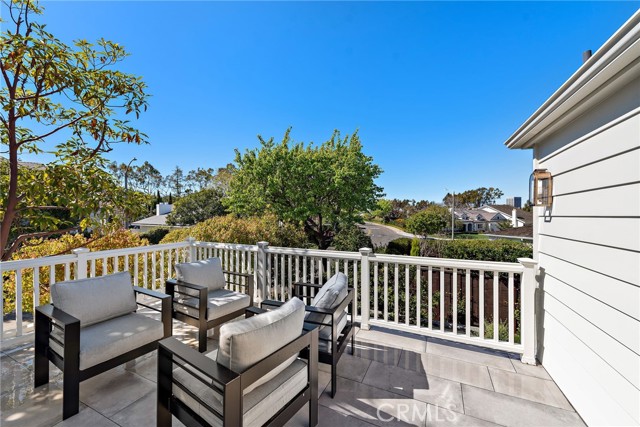 1963 Port Edward Place, Newport Beach CA: https://media.crmls.org/medias/9d154bbf-8769-40ab-8510-4396aa291193.jpg