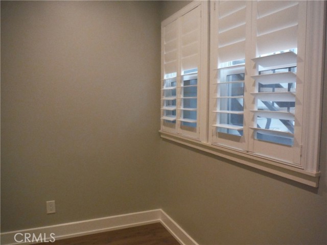 Detail Gallery Image 13 of 16 For 122 Roycroft Ave a,  Long Beach,  CA 90803 - 2 Beds | 1 Baths