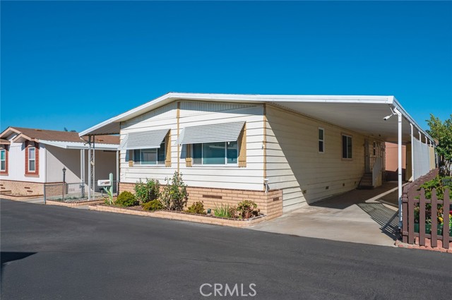 1560 S Otterbein, Rowland Heights CA: https://media.crmls.org/medias/9d16ac48-3143-43d0-9742-b80519f49b3b.jpg