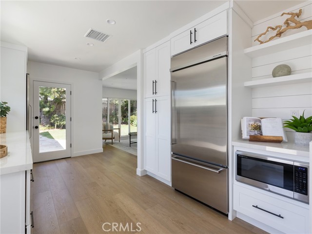 2709 182nd Place, Redondo Beach, California 90278, 3 Bedrooms Bedrooms, ,1 BathroomBathrooms,Residential,Sold,182nd,SB21201160